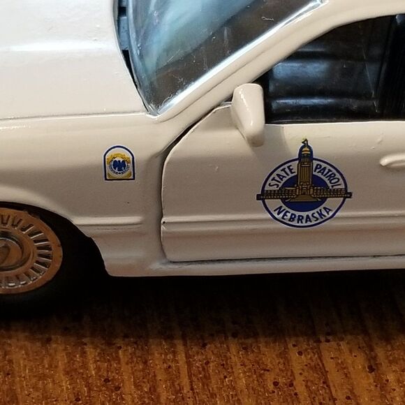 Nebraska State Patrol Road Champs die cast police car 1:43 scale - Picture 9 of 12